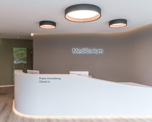 MVZ MediCorium - Empfangsbereich am Standort Friedrichsdorf