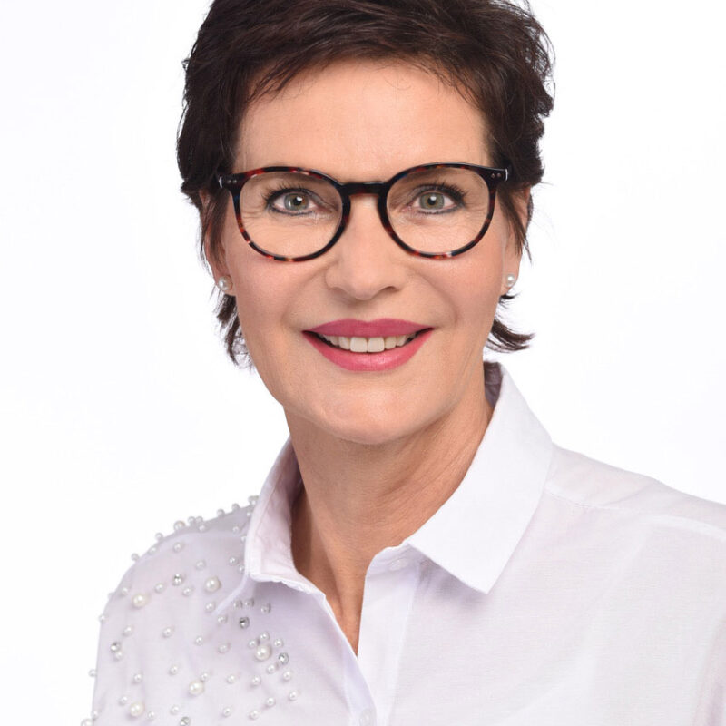 Dr. Marion Baege ist die Ärztliche Leitung im MVZ Hautzentrum Leipzig